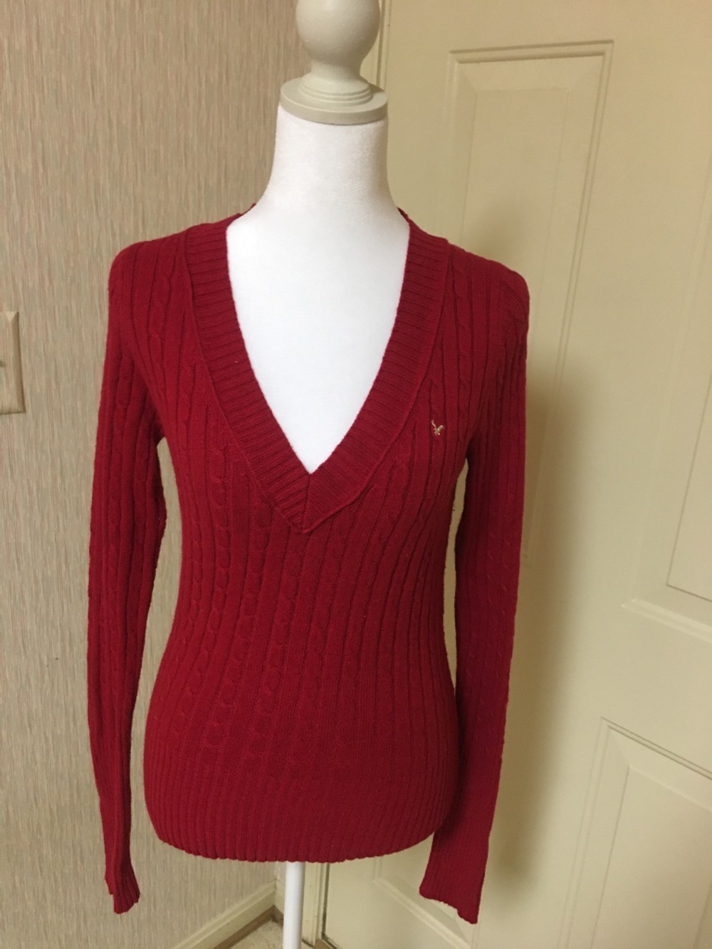 American Eagle outfitters red sweater